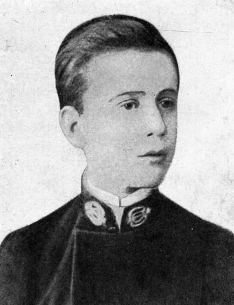Рис. 2. М. Фокин - ученик Театрального училища. Фотография 1896 г